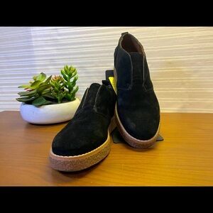 Black suede Franco‎ Sarto slip-on ankle boot size 6.